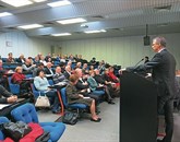 Na začetku seje je zbrane nagovoril tudi predsednik SD Igor Lukšič Foto: STA