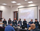 Posvet o združevanju  nogometnih klubov Krajevni skupnosti Šmarje Foto: Debora Fajdiga