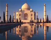 V Dubaju nameravajo zgraditi repliko znamenite indijske palače Tadž Mahal, ki bo večja od originala 