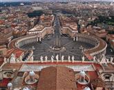 Letos si Vatikan ob božiču na lasten račun ne bo mogla privoščiti niti jaslic na Trgu svetega Petra 