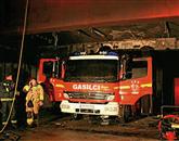 Požar je med drugim uničil tudi dragocen gasilski tovornjak Foto: Maja Pertič Gombač