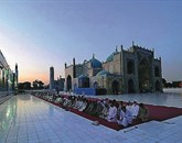 V večini držav danes muslimani začenjajo deveti mesec muslimanskega koledarja, ramadan, ki traja 30 dni Foto: Wikipedia