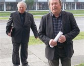 Andrej Grahor (levo) in Viljem Orel zavračata očitke iz obtožnice in trdita, da pri prodaji parcel nista zagrešila nič spornega ali kaznivega  Foto: Zdravko Primožič/Fpa