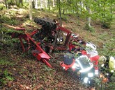 Traktorist je podlegel posledicam prometne nesreče Foto: Pgd Postojna