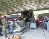 Akciji zbiranja smuči in zimske opreme se je pridružila tudi Slovenska vojska, ki bo tovor odpeljala v Herat na zahodu Afganistana 