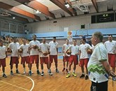 Slovenski košarkarji na predstavitvi za medije Foto: Leo Caharija