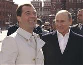 Ruski predsednik Dmitrij Medvedjev in premier Vladimir Putin bosta v ponedeljek zamenjala vlogi Foto: Ria Novosti