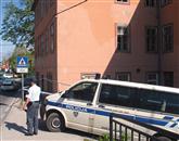 V zapuščenem hotelu Lovec so policisti in kriminalisti zaman iskali morebitne sledi Foto: Tomo Šajn