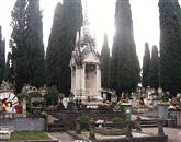 V Oljki si prizadevajo za preureditev pokopališča v Škocjanu, s čimer bi vsem registriranim verskim skupnostim v Sloveniji omogočili izvedbo pogrebnih obredov   Foto: Lea Kalc Furlanič